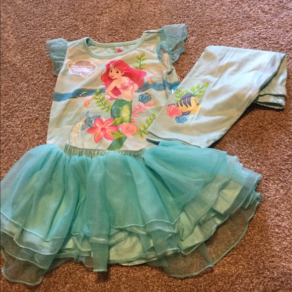 LAST ONE🆕🎋HP🎋pajamas Ariel 3pc - Picture 5 of 5